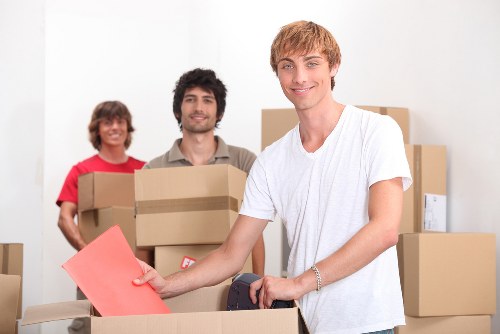 Careful loading of household furniture for a Kennington relocation