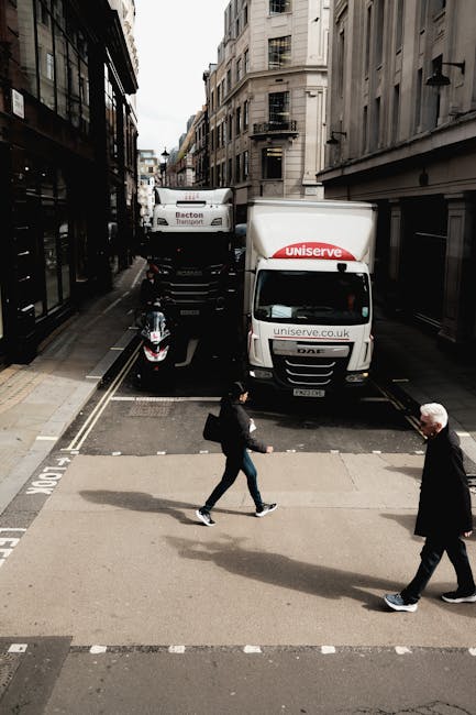 https://removalvankennington.co.uk/blog/weekend-office-removals-kennington-vauxhall-bridge-road-jobs/